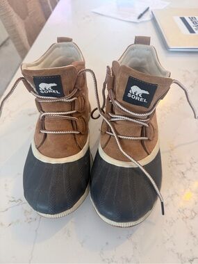 Sorel Brown & Black Waterproof Lace-Up Duck Boots